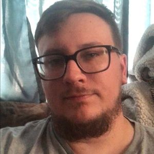 Meet your Posher, Dillon